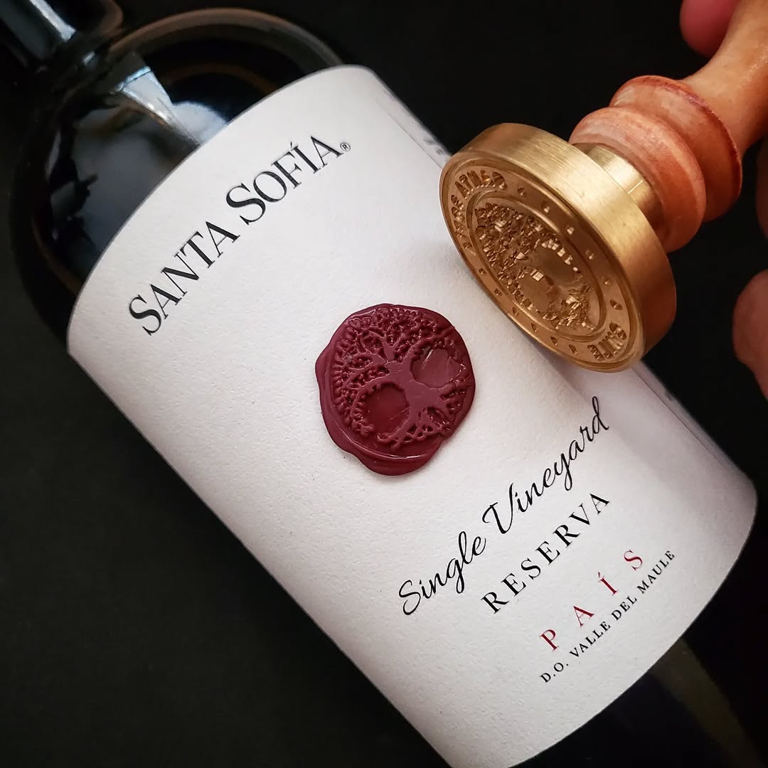 Santa Sofia Single Vineyard Reserva País